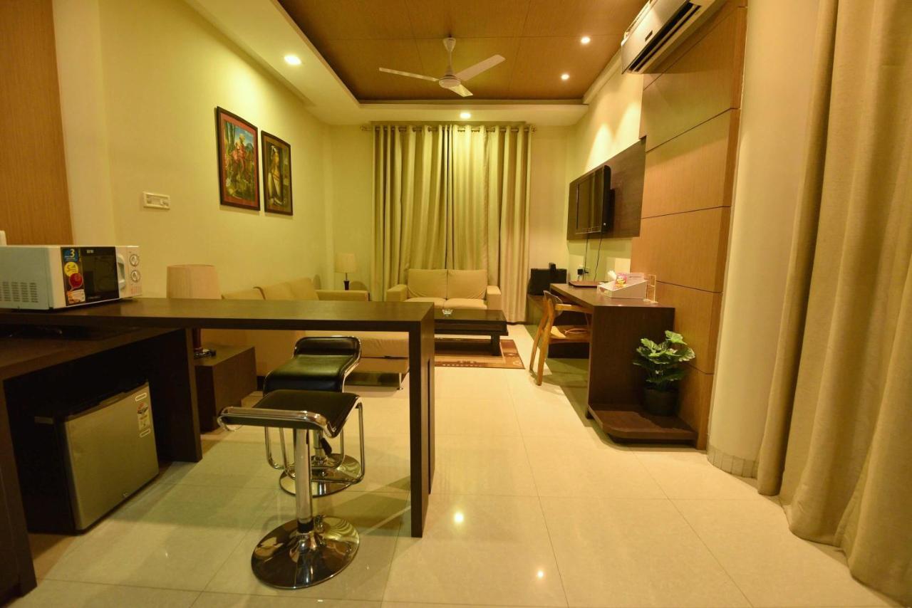 Dibrugarh Club House Hotell Eksteriør bilde